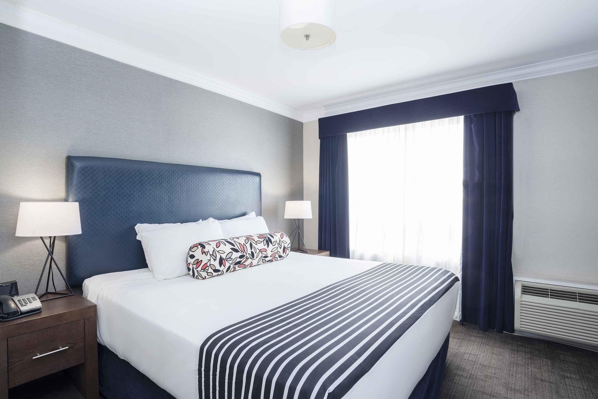 Sandman Signature Prince George Hotel Bagian luar foto