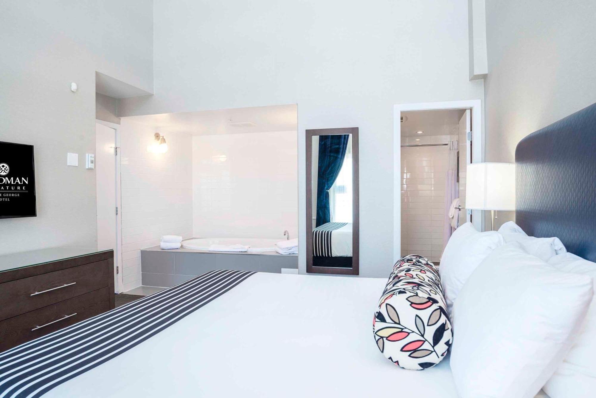Sandman Signature Prince George Hotel Bagian luar foto